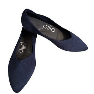 Pillo Women's Navy Blue Slip On Flat Loafers with Cushioned Insoles Size 40/8.5